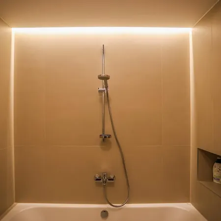 With Private Pool דירה *