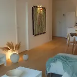 With Private Pool شقة سبليت